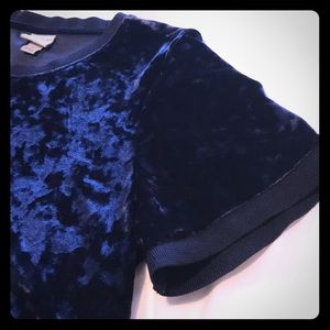 A New Day Navy Liquid Velvet Tee Size Medium